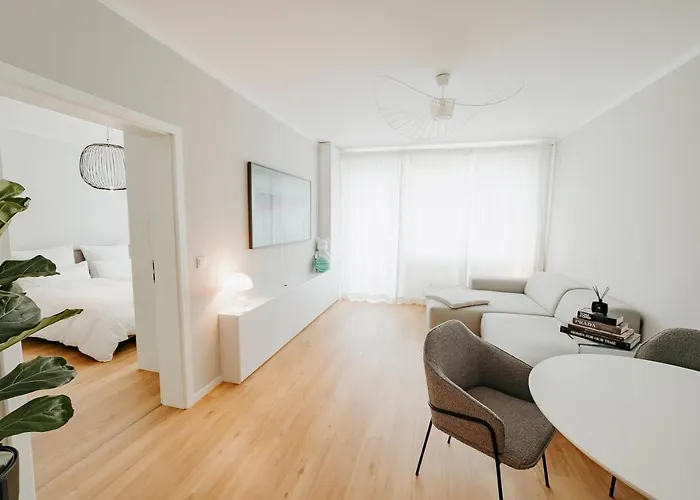 Moderne Ruhige 2-Zimmer Wohnung In Coswig