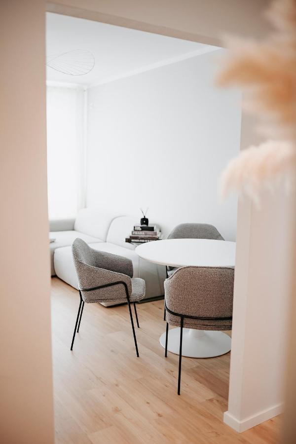 Moderne Ruhige 2-zimmer In Coswig * Coswig (Saxony)